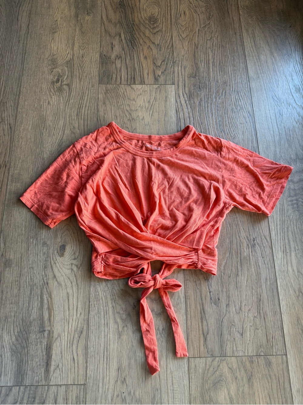 AERIE Coral Tie-Front Crop Tee Women’s Size Small